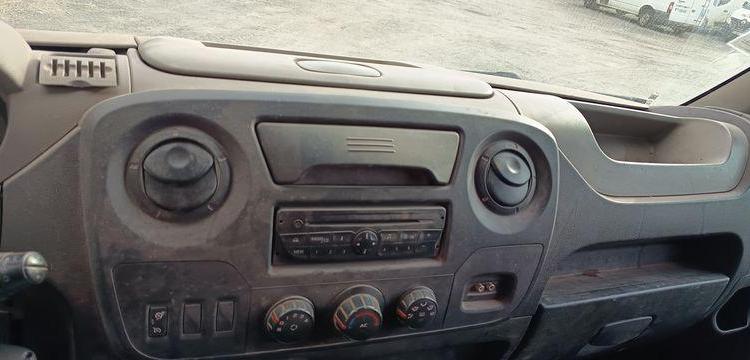 RENAULT MASTER III TRACTION FOURGON L2H2 F3500 2.3 DCi 16V 125 CV – DIESEL – 290689 KMS BLEU BV-795-RA