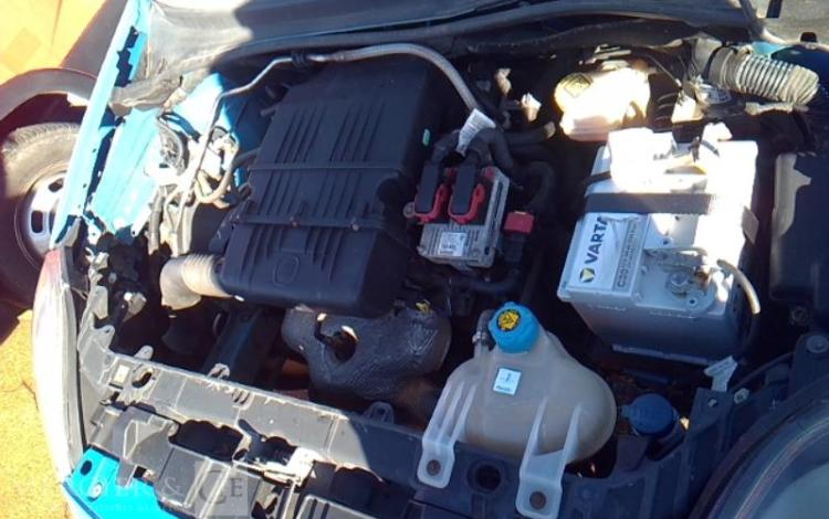 FIAT PUNTO GNV BLEU BV-975-WE