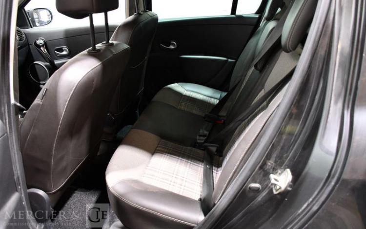 RENAULT CLIO GAMME XV DE FRANCE TCE 100 NOIR BX-563-ZZ