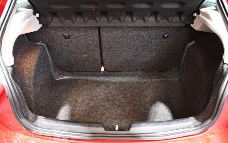 SEAT IBIZA 1,2 TDI 75 PREFERENCE ROUGE BY-767-JR