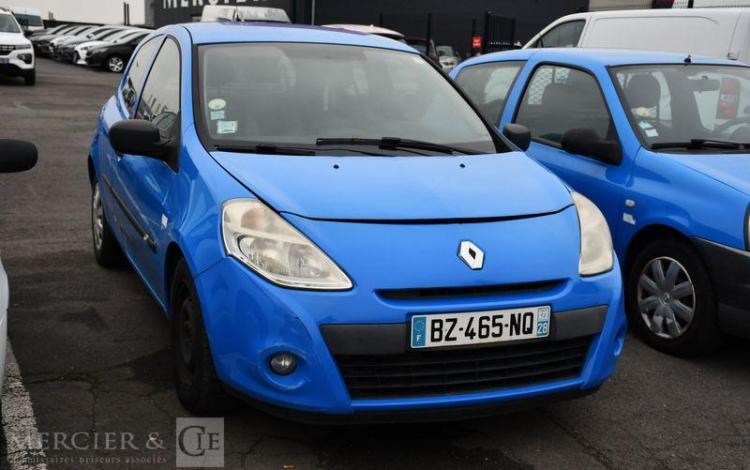 RENAULT CLIO III DCI BLEU BZ-465-NQ