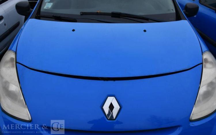 RENAULT CLIO III DCI BLEU BZ-465-NQ