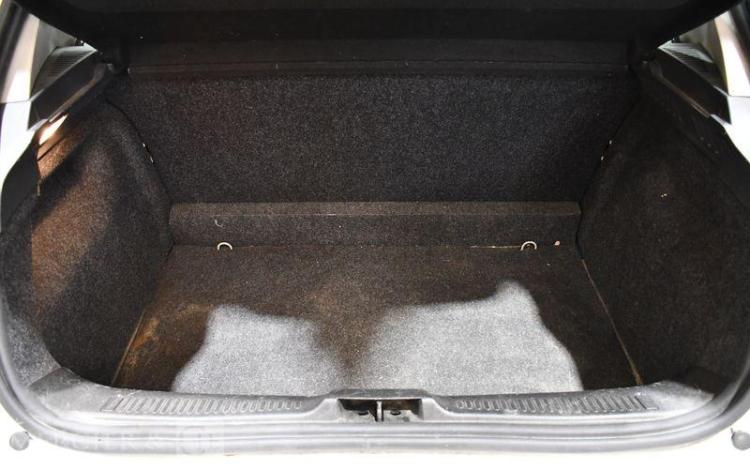 RENAULT CLIO DCI BLANC CA-845-LW