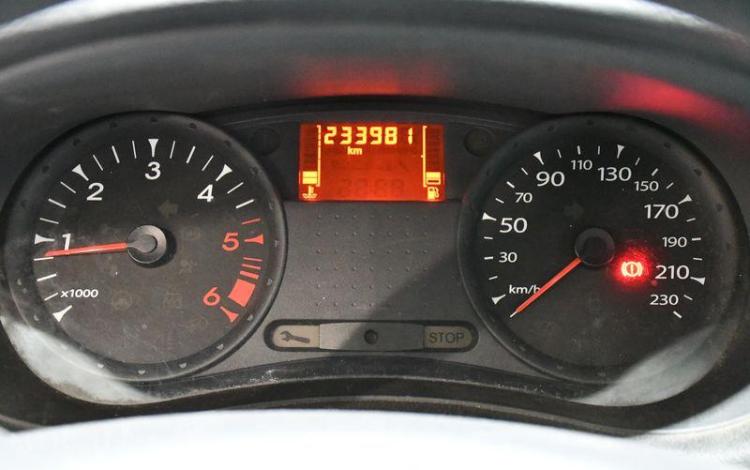 RENAULT CLIO DCI BLANC CA-845-LW