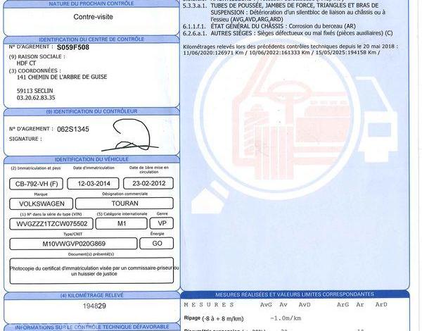 VOLKSWAGEN TOURAN II 1,6 TDI 90 FAP TRENDLINE VERT CB-792-VH