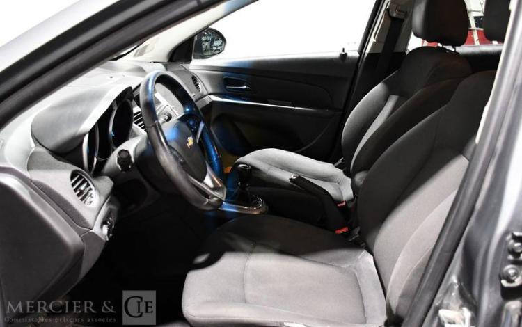 CHEVROLET CRUZE 1,7 VCDI 130 LS PLUS GRIS CD-198-XP