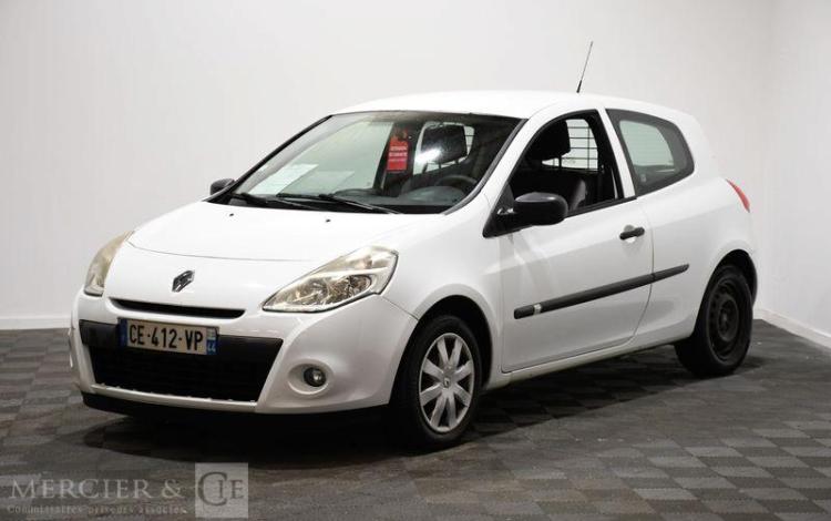 RENAULT CLIO III DCI BLANC CE-412-VP