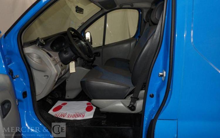 RENAULT TRAFIC DCI  CE-635-HS