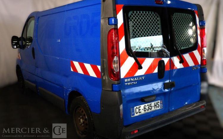 RENAULT TRAFIC DCI  CE-635-HS