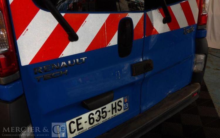 RENAULT TRAFIC DCI  CE-635-HS