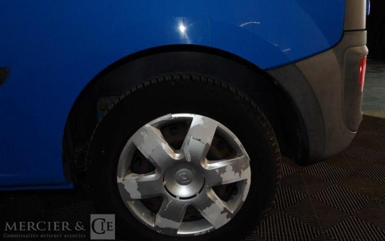 RENAULT KANGOO FOURGON 1.5 DCI 75 CONFORT BLEU CF-053-AS