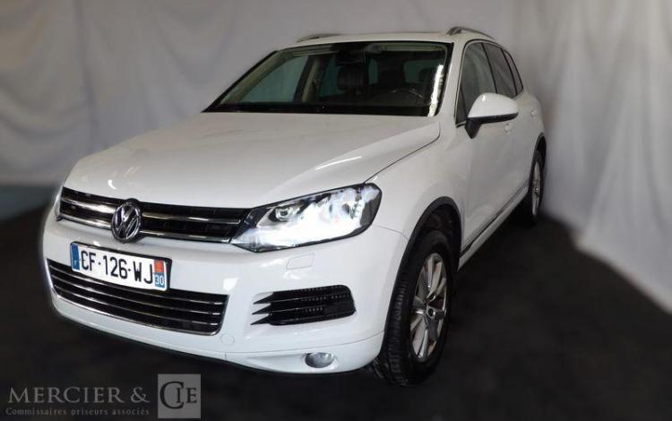 VOLKSWAGEN TOUAREG 3.0 TDI 205 BLUEMOTION 4MOTION TIPTRONIC BLANC CF-126-WJ