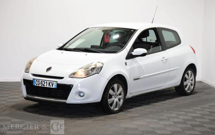 RENAULT CLIO III DCI BLANC CG-621-KV