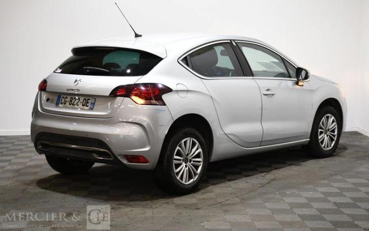 CITROEN DS4 1,6 HDI FAP SO CHIC GRIS CG-822-QE
