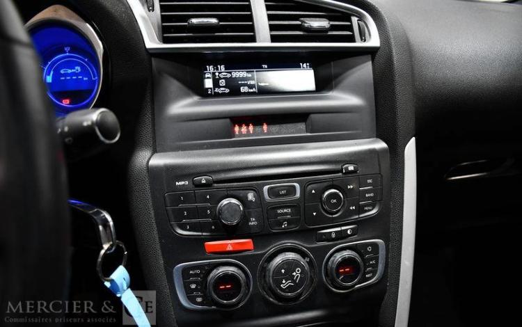 CITROEN DS4 1,6 HDI FAP SO CHIC GRIS CG-822-QE