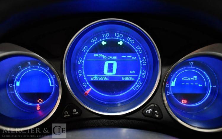 CITROEN DS4 1,6 HDI FAP SO CHIC GRIS CG-822-QE