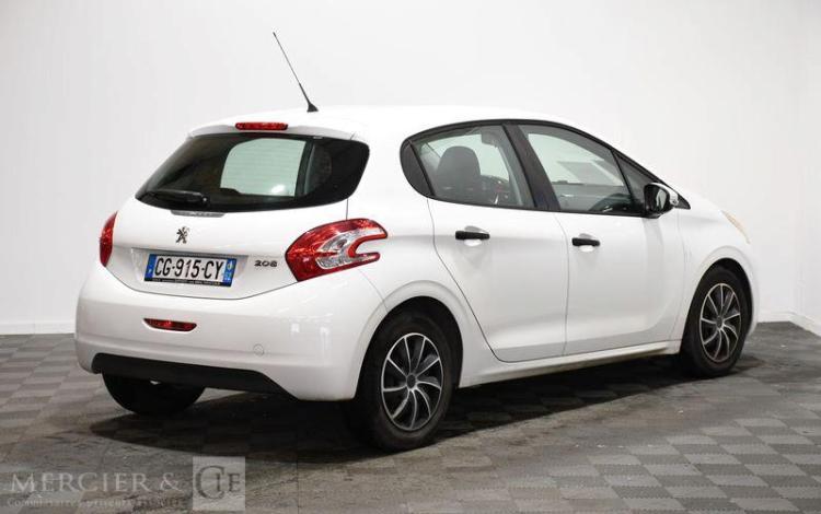 PEUGEOT 208 STE 1,4 HDI 70 PACK CD CLIM BLANC CG-915-CY