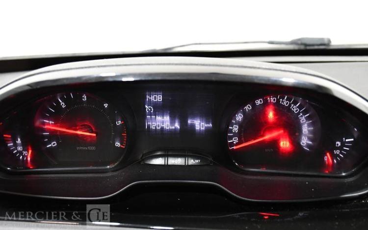 PEUGEOT 208 STE 1,4 HDI 70 PACK CD CLIM BLANC CG-915-CY