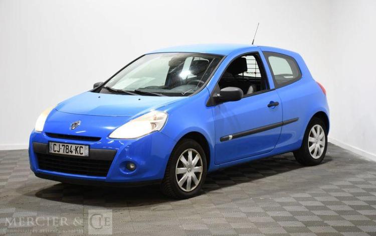 RENAULT CLIO III DCI BLEU CJ-784-KC