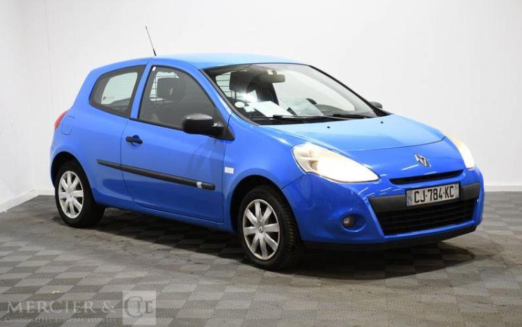 RENAULT CLIO III DCI BLEU CJ-784-KC