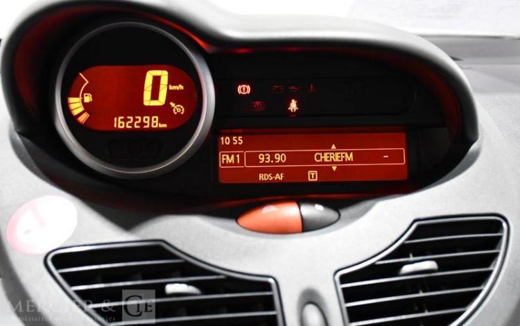 RENAULT TWINGO DCI BLEU CJ-981-WX