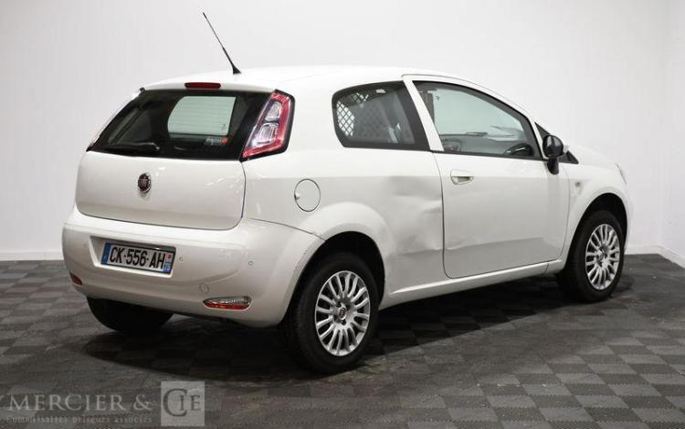 FIAT PUNTO NGV BLANC CK-556-AH