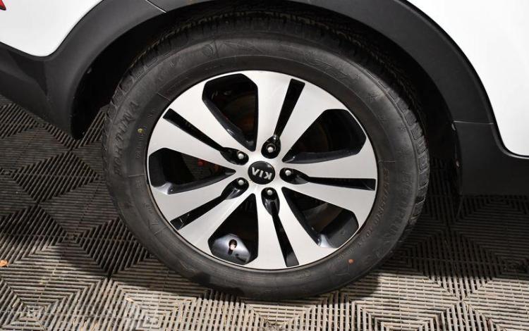 KIA SPORTAGE 2,0 CRDI 136 PREMIUM 4X4  AWD BLANC CM-189-VG