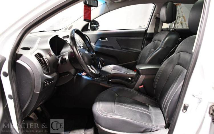 KIA SPORTAGE 2,0 CRDI 136 PREMIUM 4X4  AWD BLANC CM-189-VG
