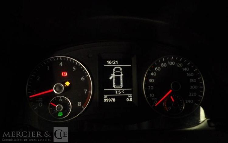 VOLKSWAGEN CADDY FOURGON 2.0 ECOFUEL 110 BLEU CN-367-PY