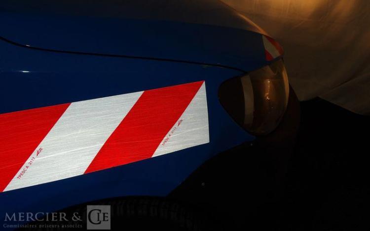 VOLKSWAGEN CADDY FOURGON 2.0 ECOFUEL 110 BLEU CN-453-KF