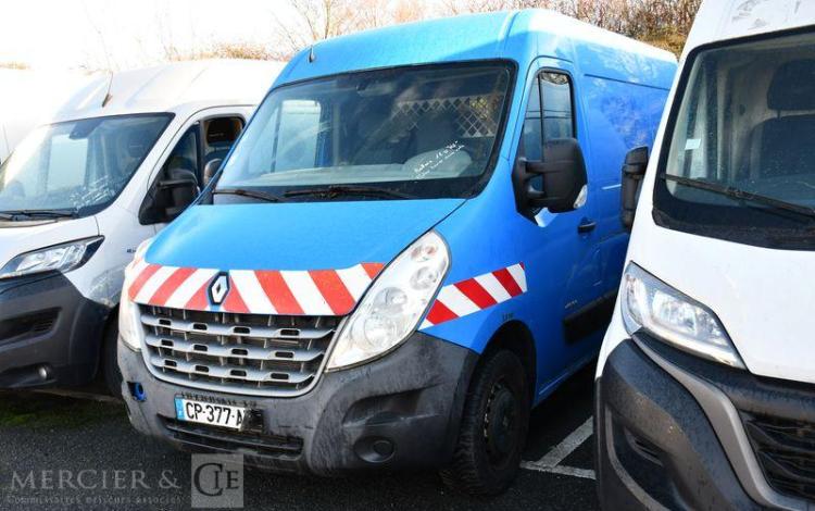 RENAULT MASTER III BLEU CP-377-AP