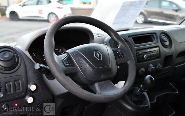 RENAULT MASTER DCI BLEU CQ-218-EG
