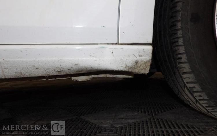 CITROEN C4 1,6 HDI 90CH ATTRACTION BLANC CS-442-VX