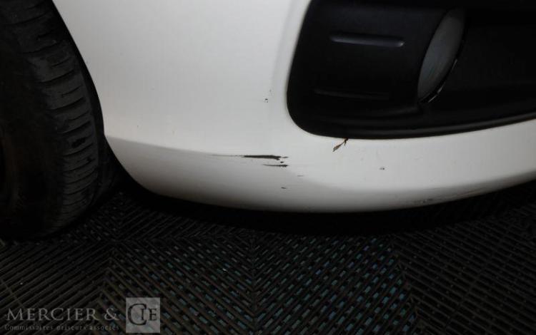 CITROEN C4 1,6 HDI 90CH ATTRACTION BLANC CS-442-VX