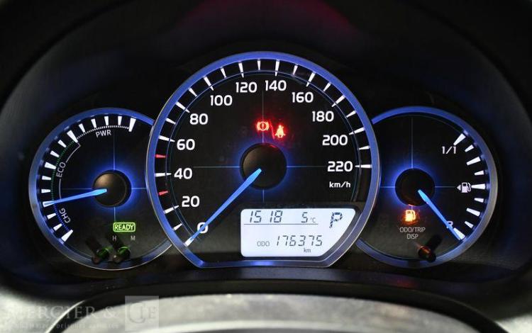 TOYOTA YARIS BLANC CT-088-YW