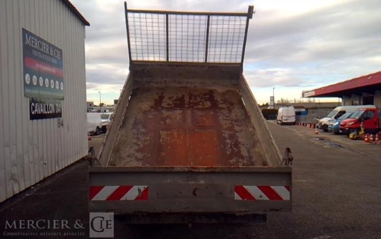 IVECO 35C13 BENNE SIMPLE CABINE COFFRE  CX-297-BR