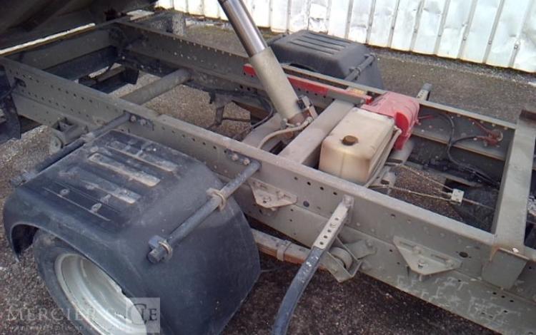 IVECO 35C13 BENNE SIMPLE CABINE COFFRE  CX-297-BR