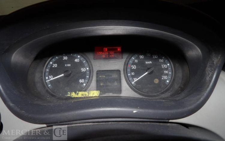 RENAULT TRAFIC II DCI  DA-811-GM