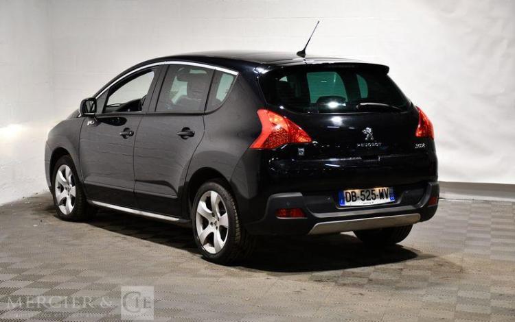 PEUGEOT 3008 2,0 E-HDI HYBRID4 200H 165 FULL HYBRID 4X4 BMP BVA NOIR DB-525-WV