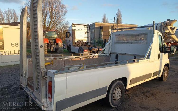 PEUGEOT BOXER PHASE 1/2 335 L2 2.2 HDi 16V FAP130 CV – DIESEL -160811 KMS – ANNEE 2014 BLANC DE-386-ZN