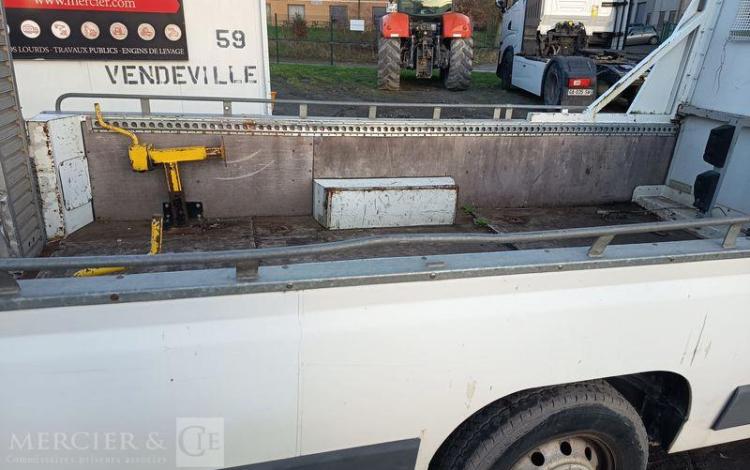 PEUGEOT BOXER PHASE 1/2 335 L2 2.2 HDi 16V FAP130 CV – DIESEL -160811 KMS – ANNEE 2014 BLANC DE-386-ZN