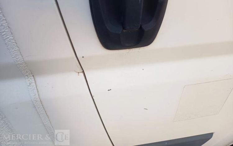 PEUGEOT BOXER PHASE 1/2 335 L2 2.2 HDi 16V FAP130 CV – DIESEL -160811 KMS – ANNEE 2014 BLANC DE-386-ZN