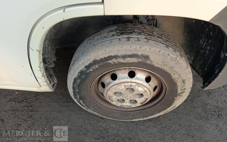 PEUGEOT BOXER PHASE 1/2 335 L2 2.2 HDi 16V FAP130 CV – DIESEL -160811 KMS – ANNEE 2014 BLANC DE-386-ZN