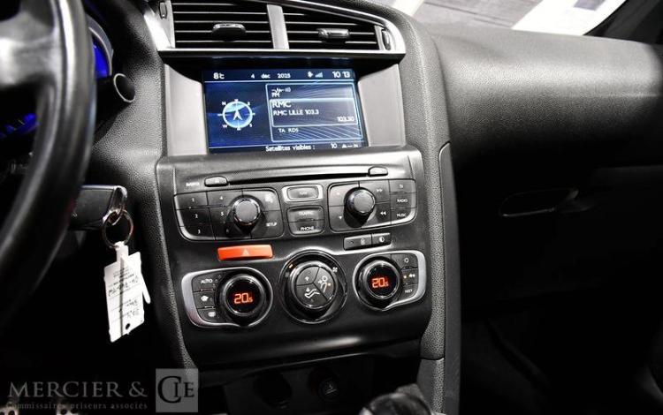 CITROEN DS4 2,0 HDI 165 SO CHIC BLEU DH-740-TW