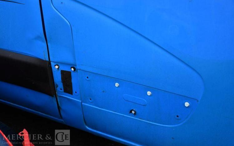 RENAULT MASTER III DCI BLEU DJ-213-ZH