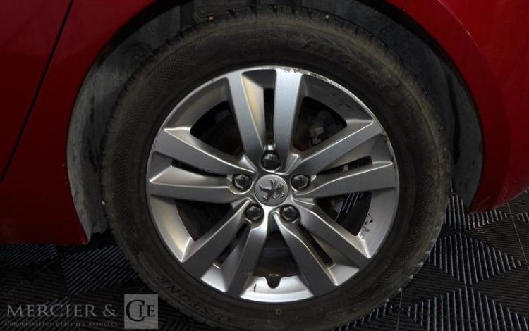 PEUGEOT 308 1.2 VTI 80 ACTIVE ROUGE DJ-309-GY