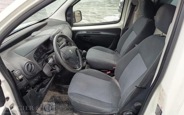 PEUGEOT BIPPER FOURGON  DM-184-ZW