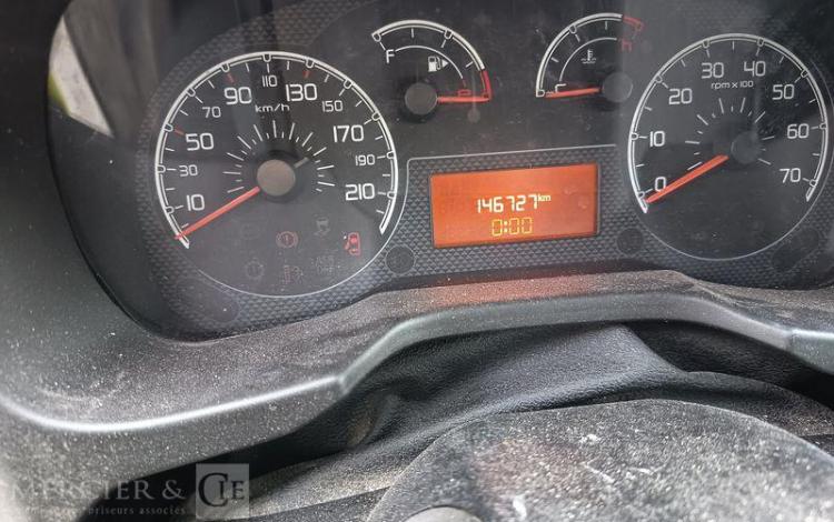 PEUGEOT BIPPER FOURGON  DM-184-ZW