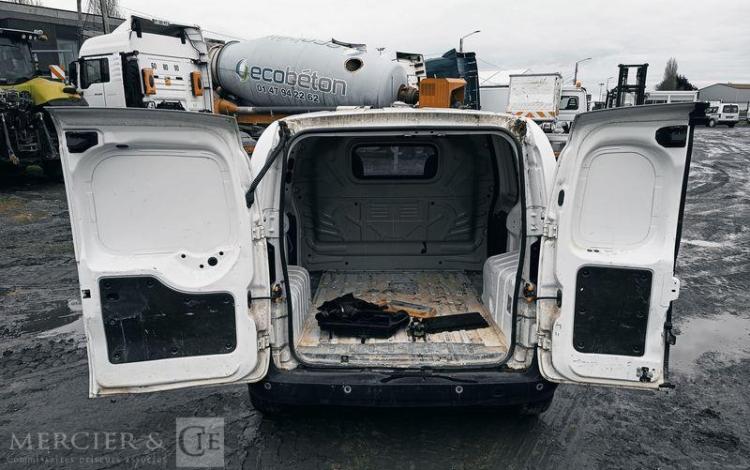 PEUGEOT BIPPER FOURGON  DM-184-ZW