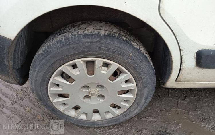 PEUGEOT BIPPER FOURGON  DM-184-ZW